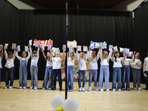 FOTO: Svečano obilježen Dan OŠ Marka Marulića Prozor