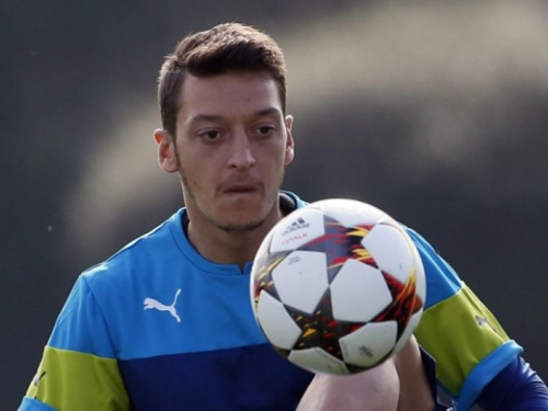 Ozil opet najbolji nogometaš u Njemačkoj