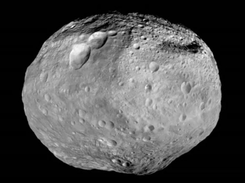 NASA: Noćas će blizu Zemlje projuriti dva velika asteroida