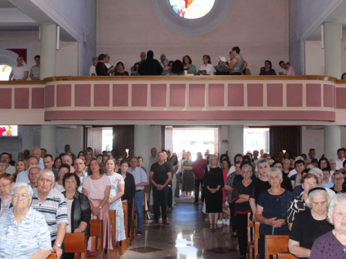 FOTO: Vanjska proslava patrona župe Prozor