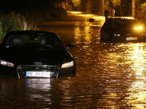 Alarmantno stanje u Bavarskoj, divljaju poplave