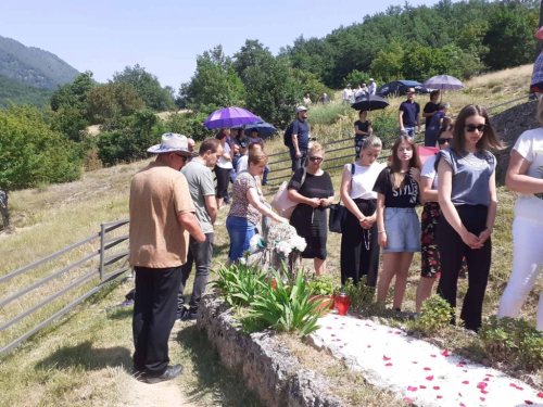 FOTO: Petrovo na Vrdolu, župa Uzdol