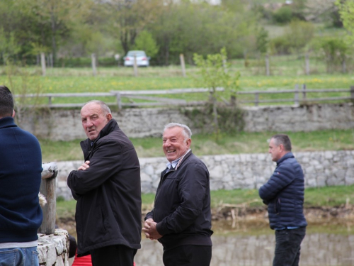 FOTO: Druženje Rumbočana i sv. misa na Zahumu