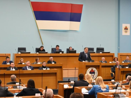 NSRS usvojila zaključke: Podnijet će prijave protiv tužitelja, zabranjuje se rad državnih institucij