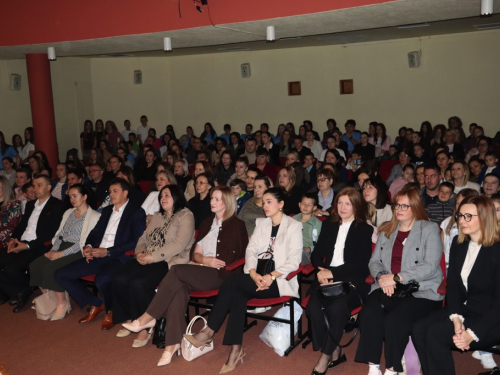 FOTO: Svečano obilježen Dan OŠ Marka Marulića Prozor