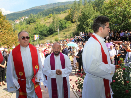 FOTO: Na Uzdolu obilježena 25. obljetnica zločina nad Hrvatima