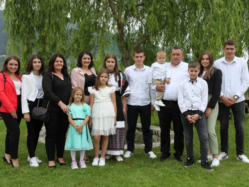 FOTO: Krizma u župi Rama-Šćit