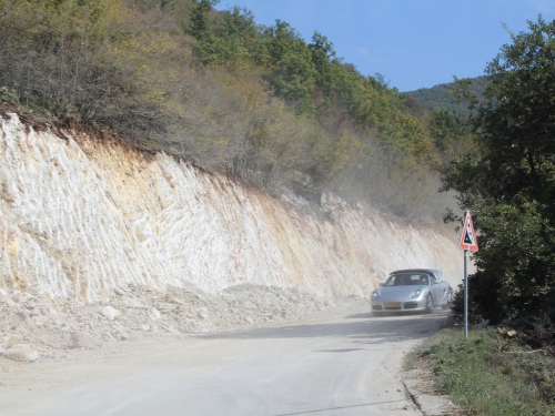 Privodi se kraju prva faza radova na putu Podborsko raskrižje - Aćimići