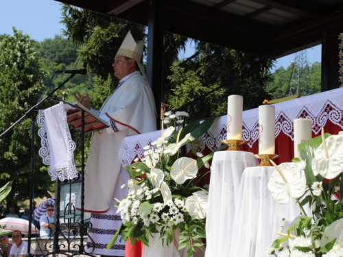 FOTO: Vanjska proslava patrona župe Prozor