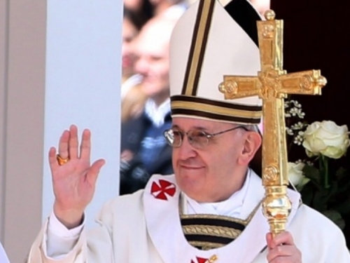 Papa traži zaštitu Hrvata u BiH