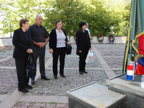 FOTO: Obilježena 29. obljetnica stradanja Hrvata na Uzdolu