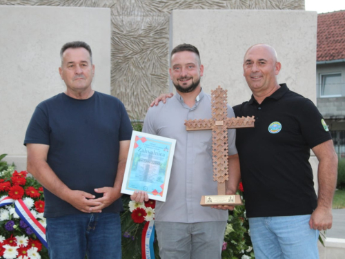 FOTO: Na Uzdolu obilježen Dan udruge Treće bojne brigade Rama i branitelja Uzdola