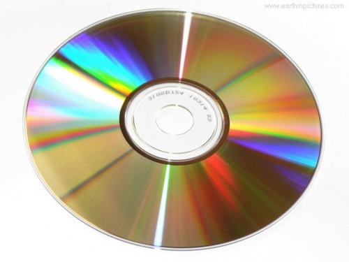 Kompakt disk (CD) proslavlja 40. rođendan