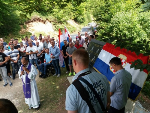 FOTO: Na Pomenu obilježena 25. obljetnica stradanja hrvatskih branitelja