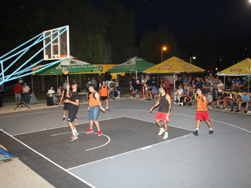 FOTO: Druga večer Streetball turnira u Prozoru