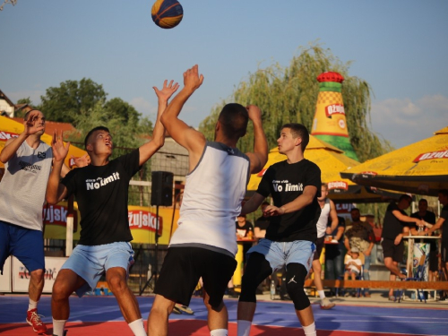 FOTO: Počeo 19. Streetball Rama 2021.