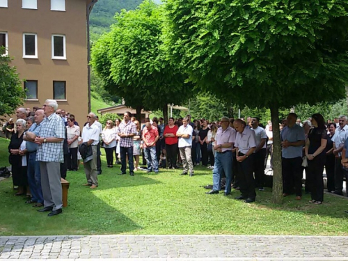 Župa Gračac: Vanjska proslava sv. Ante