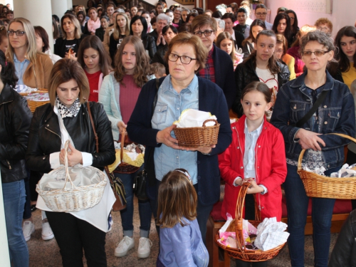 FOTO: Blagoslov uskrsnih jela u župi Prozor