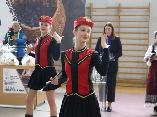 FOTO: Otvoren 17. sajam ''Dani šljive Prozor - Rama 2024.''