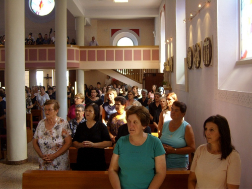 FOTO: Dan posvete župne crkve i susret duhovnih zvanja u župi Prozor