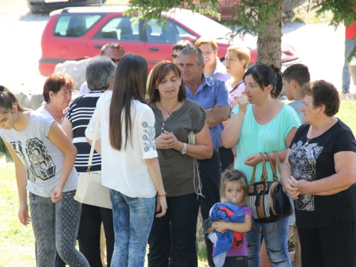 FOTO/VIDEO: Na Vran planini služena misa za poginule duvandžije