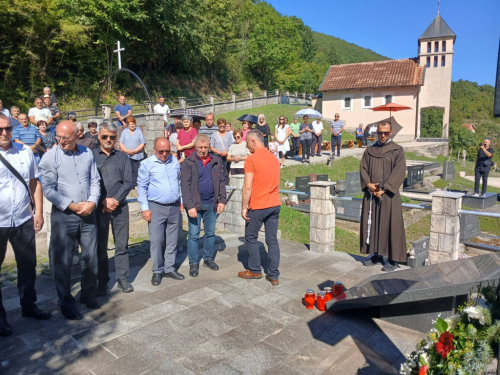 FOTO: Na Hudutskom obilježena 32. obljetnica stradanja Hrvata