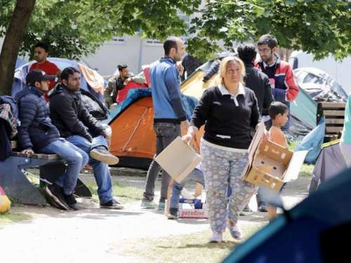 Dan nakon galame o udaru: Šutnja