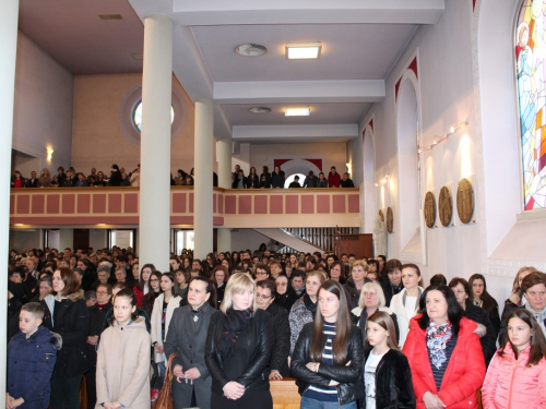 FOTO: Veliki petak u župi Prozor