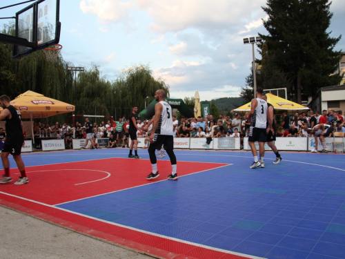 FOTO: 'Vlasenica IN Domić' pobjednik 22. Streetball Rama - Davor Ivančić Dačo