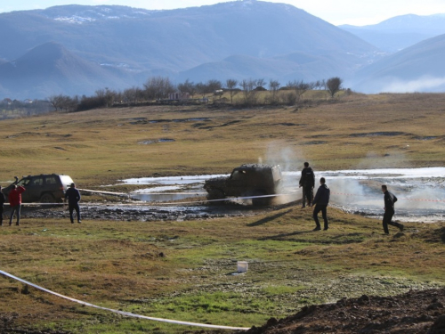 FOTO/VIDEO: Off Road druženje na Ramskom jezeru