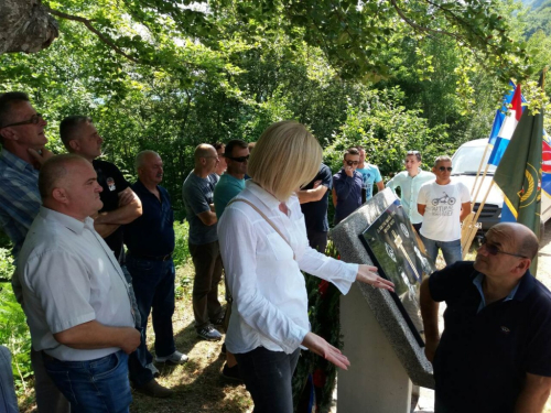 FOTO: Na Pomenu obilježena 25. obljetnica stradanja hrvatskih branitelja