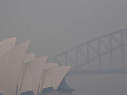 Zbog požara u Australiji zabilježene rekordne razine onečišćenja zraka