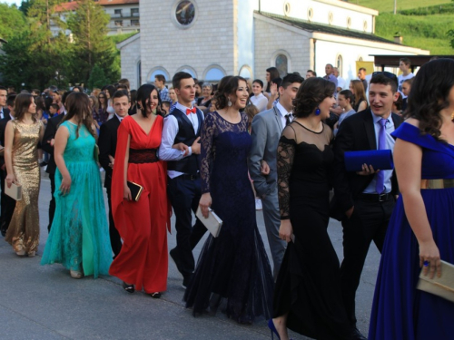 FOTO/VIDEO: Maturanti 2015.