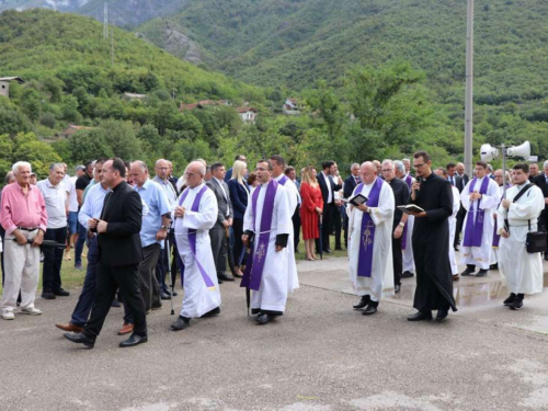 Obilježena 29. godišnjica zločina nad Hrvatima u Grabovici