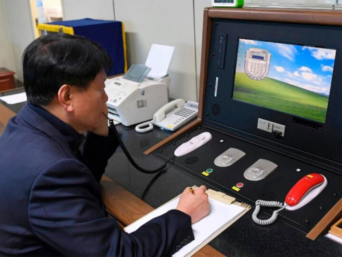 Sjeverna Koreja otvara “vruću liniju” s Južnom
