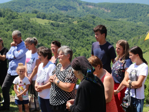 FOTO: Sv. Petar i Pavao u župi Uzdol