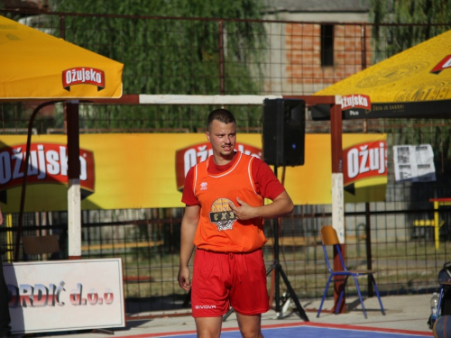 FOTO: Druga večer turnira 19. Streetball Rama