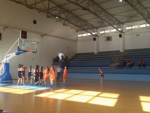 Ramski košarkaši i košarkašice ugostili vršnjake iz Bugojna