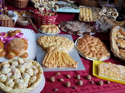 FOTO: Dani kruha u OŠ Ivana Mažuranića Gračac
