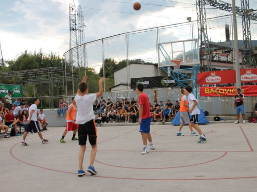 FOTO: U Prozoru održan Streetball turnir za djecu