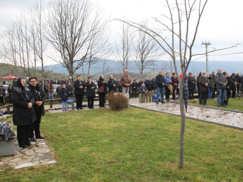 FOTO: Rumbočka fešta na Zahumu, proslavljen sv. Josip Radnik