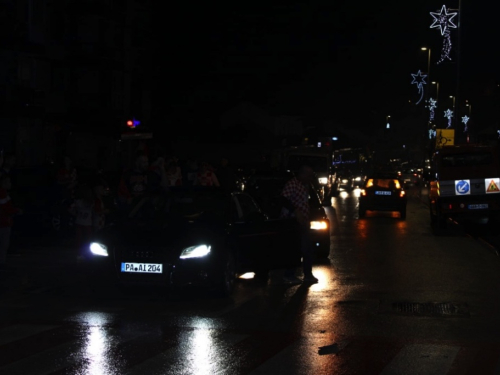 FOTO/VIDEO: Ludnica na ulicama Prozora! Pogledajte kako je proslavljena pobjeda Hrvatske