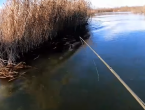 Ribar iz Petrinje snimio potres na jezeru