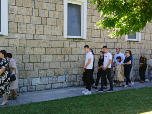 FOTO: Proslava sv. Ante u župi Gračac