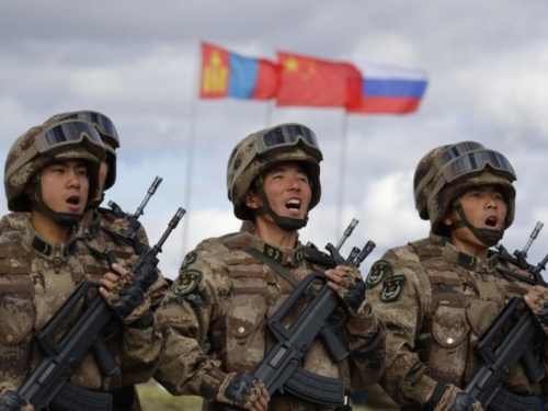 Rusija izvodi velike vojne vježbe u kojima sudjeluju i kineski vojnici