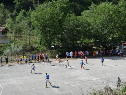 FOTO: Skup i druženje Ustramljana