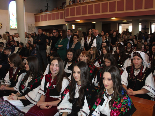 FOTO: Krizma u župi Prozor