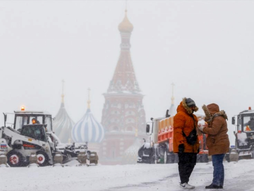 Snježna oluja u Moskvi, temperatura i do minus 23