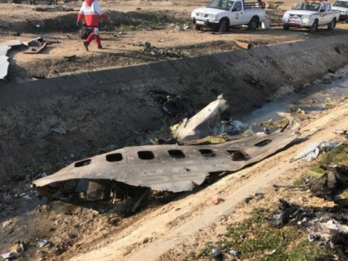 Objavljeno koje su nacionalnosti poginuli u padu aviona u Iranu