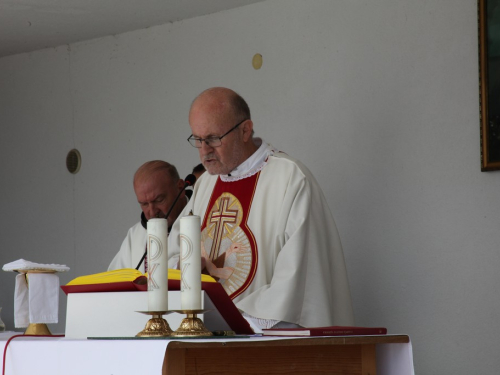 FOTO: Vanjska proslava svetoga Franje u Rumbocima